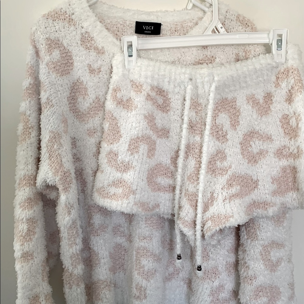 ViciCollection, Fast Asleep Leopard Pajama Set